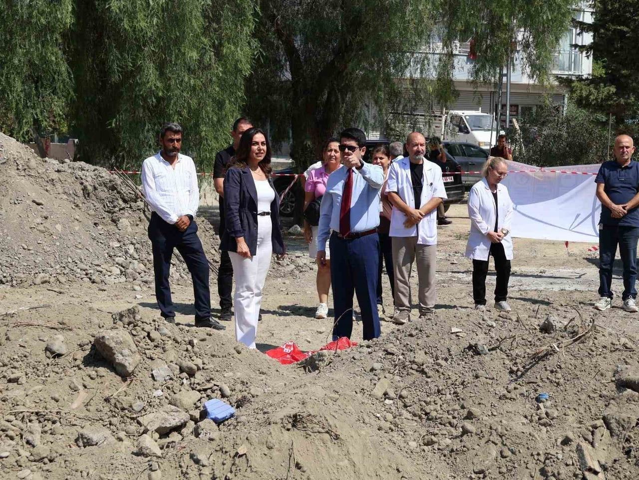 KAYMAKAM FATİH EROĞLU, AKÇALI AİLE SAĞLIĞI MERKEZİ’NİN YENİ HİZMET BİNASININ İNŞAAT ALANINDA...