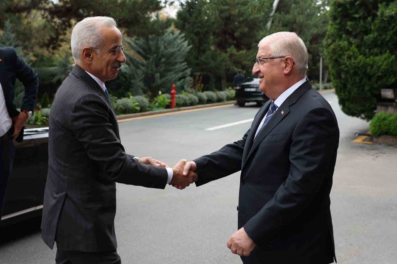 MİLLİ SAVUNMA BAKANI YAŞAR GÜLER, ULAŞTIRMA VE ALTYAPI BAKANI ABDULKADİR URALOĞLU İLE...