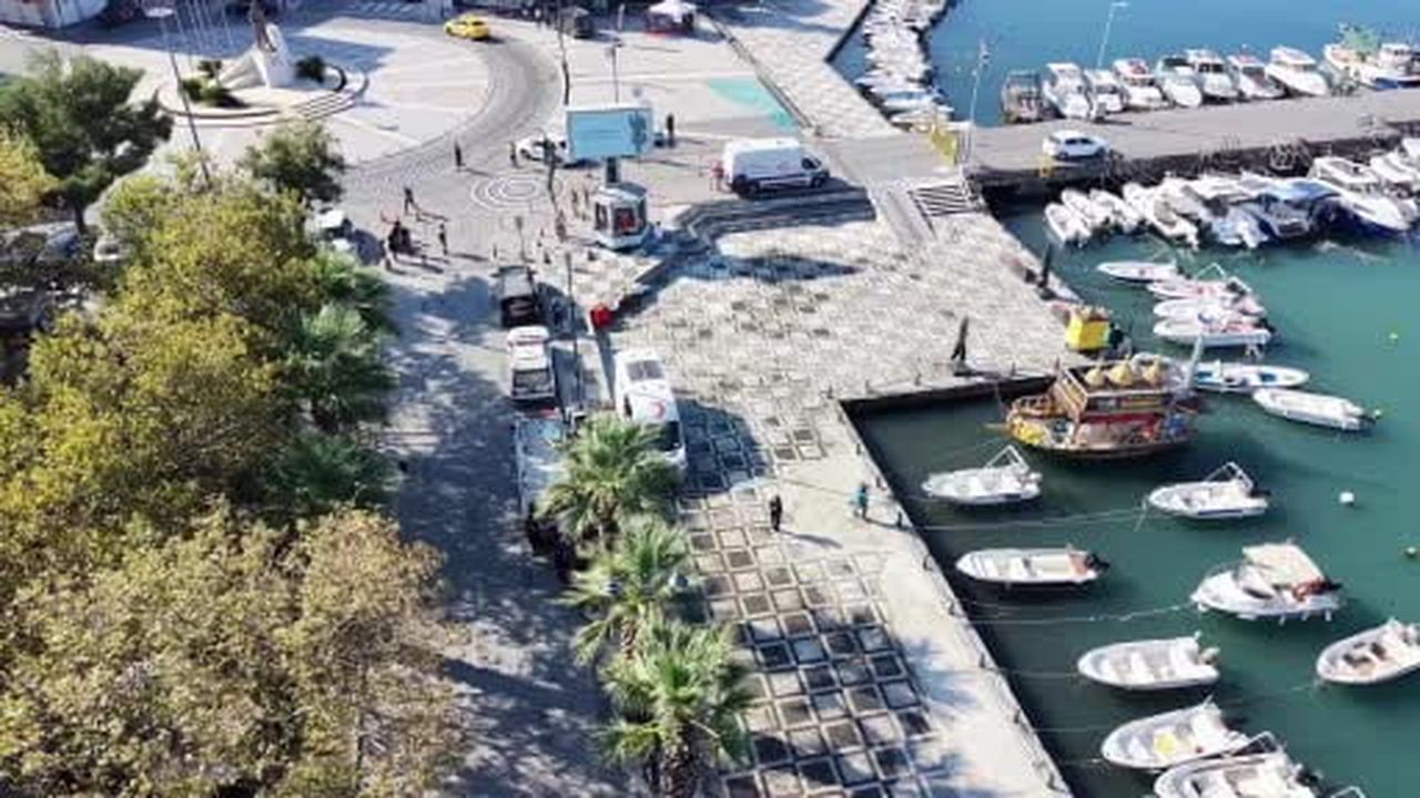Gemi kazasının ardından Silivri Limanı'nda son durum böyle görüntülendi