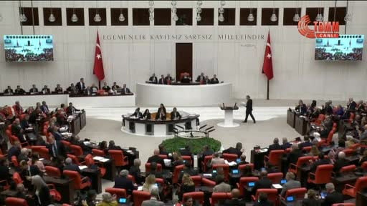 AK Parti TBMM Grup Başkanı Güler: "(Terörsüz Türkiye sürecine ilişkin kanun teklifi) Gerçek manada...