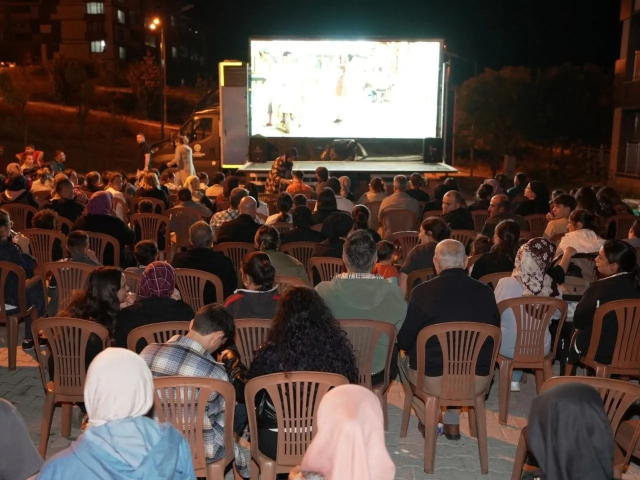 DENİZLİ BÜYÜKŞEHİR BELEDİYESİ’NİN VATANDAŞLARI SOSYAL HAYATLA BULUŞTURAN VE GELENEKSEL AÇIK HAVA...
