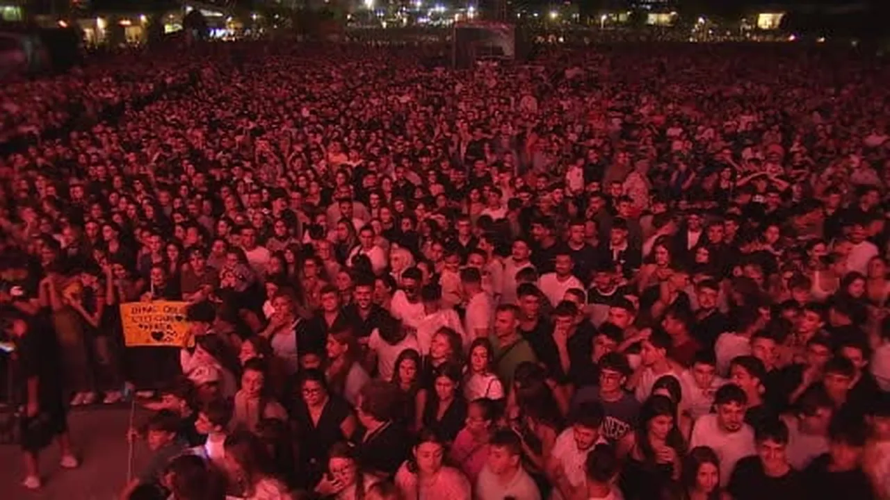 Çanakkale’de festival sahnesinde Sefo rüzgarı