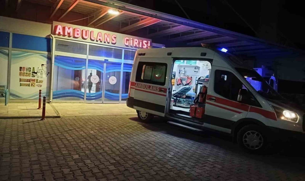 ADIYAMAN’IN GÖLBAŞI İLÇESİNDE BİR ŞAHIS, TARTIŞTIĞI BABASINI SIRTINDAN DEFALARCA BIÇAKLAYARAK...