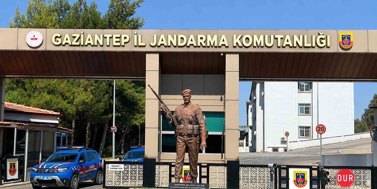 GAZİANTEP'TE JANDARMA EKİPLERİNCE SON BİR AYDA YAPILAN OPERASYONLAR SONUCU YAKALANAN HIRSIZLIK...