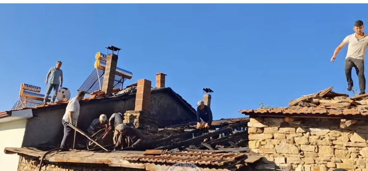 EMET’TE FIRIN EV YANGINI PANİĞE NEDEN OLDU! BİNALARA SIÇRAMADAN SÖNDÜRÜLDÜ