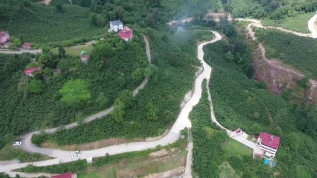 Ordu’da beton yol çalışmaları sürüyor