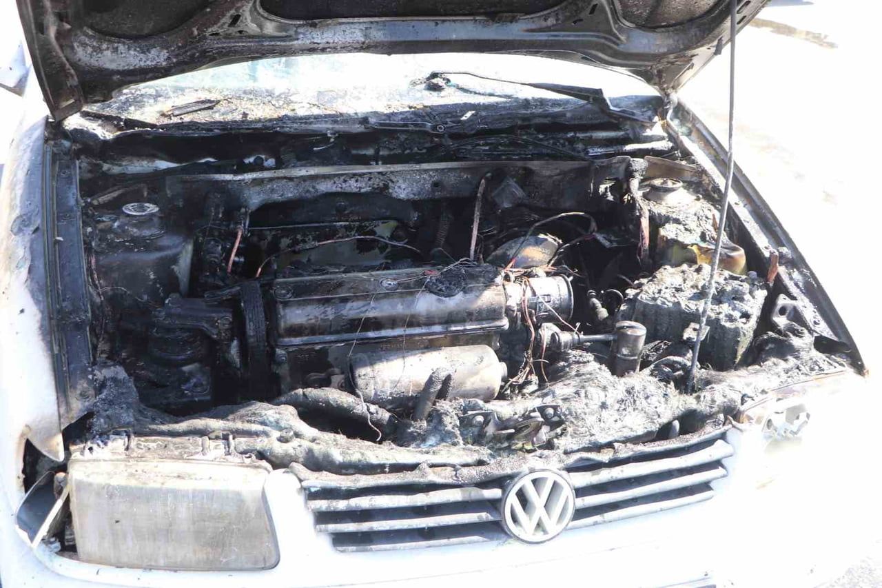 KARAMAN'DA İÇİNDE 5 KİŞİNİN BULUNDUĞU OTOMOBİL SEYİR HALİNDEYKEN ALEV ADI. ÇIKAN YANGINDA LPG'Lİ...