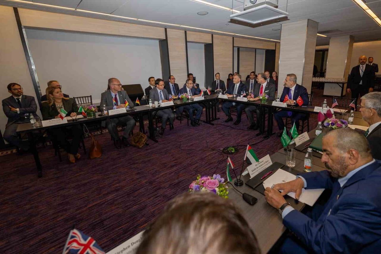 DIŞİŞLERİ BAKANI HAKAN FİDAN, RESMİ ZİYARET KAPSAMINDA BULUNDUĞU ABD'NİN NEW YORK KENTİNDE TÜRKİYE...