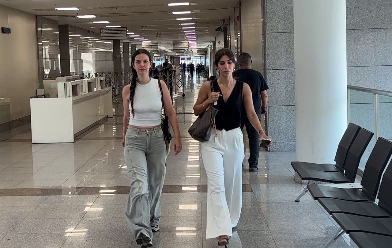 İREM HELVACIOĞLU, İFADE VERMEK ÜZERE ÇAĞLAYAN’DA BULUNAN İSTANBUL ADALET SARAYINA GELDİ.