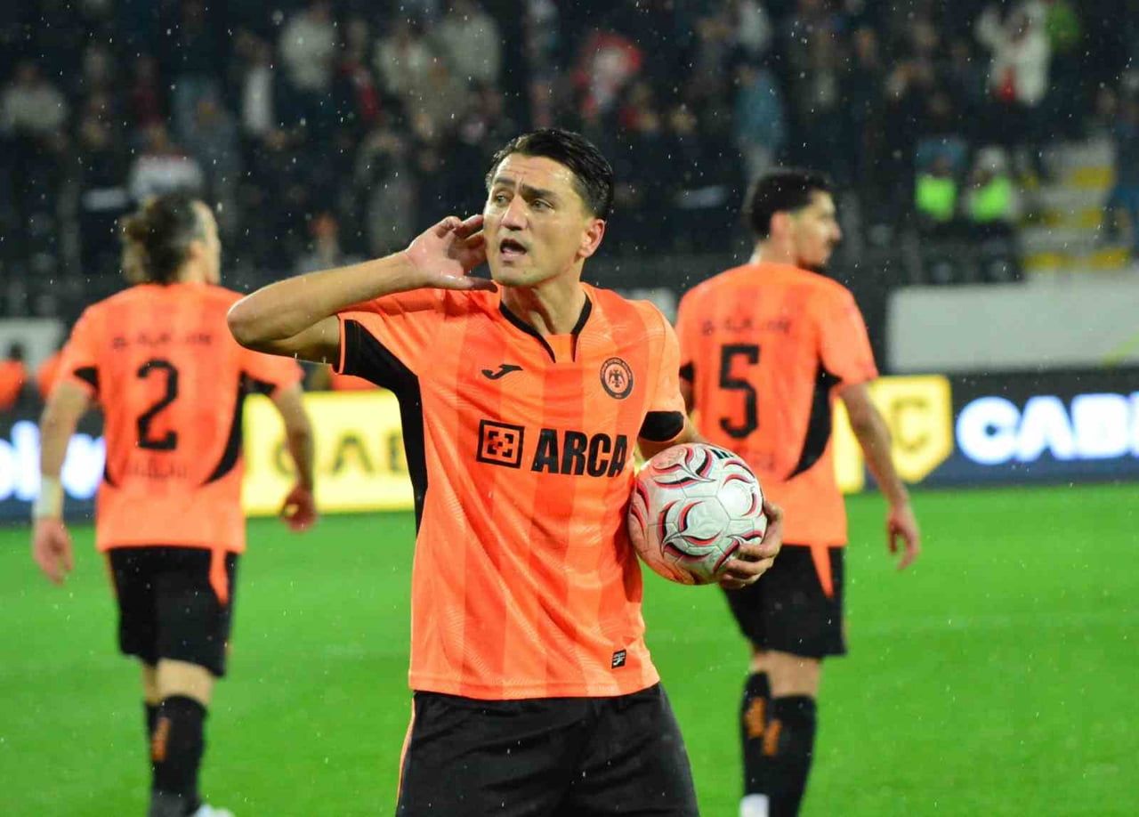 ÇORUM FK, TRENDYOL SÜPER LİG’İN 8. HAFTASINDA ÇAYKUR RİZESPOR’U KONUK EDİYOR. MÜSABAKANIN İLK...