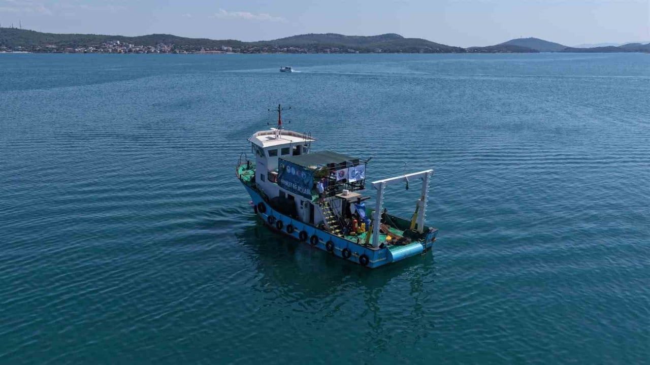 BALIKESİR BÜYÜKŞEHİR BELEDİYESİ, DENİZ EKOSİSTEMİNİ KORUNMAK AMACIYLA ÇANAKKALE ONSEKİZ MART...