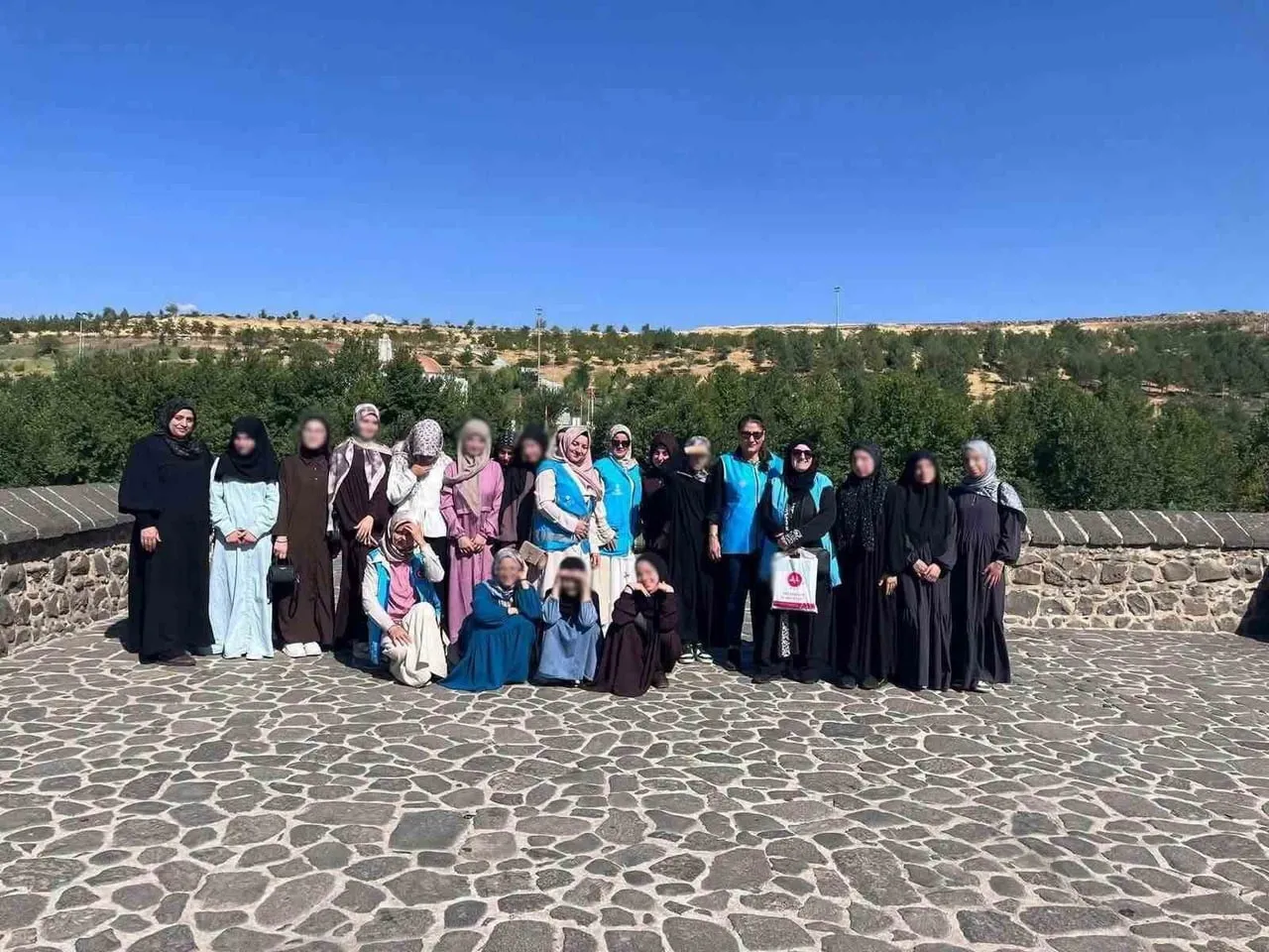 DİYARBAKIR’IN ÇERMİK İLÇE MÜFTÜLÜĞÜNE BAĞLI İKBAL KUR'AN KURSU ÖĞRENCİLERİNE YÖNELİK DİYARBAKIR’DA...