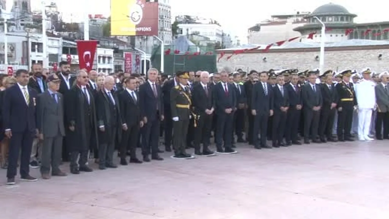 Taksim Meydanı’nda 30 Ağustos Zafer Bayramı töreni
