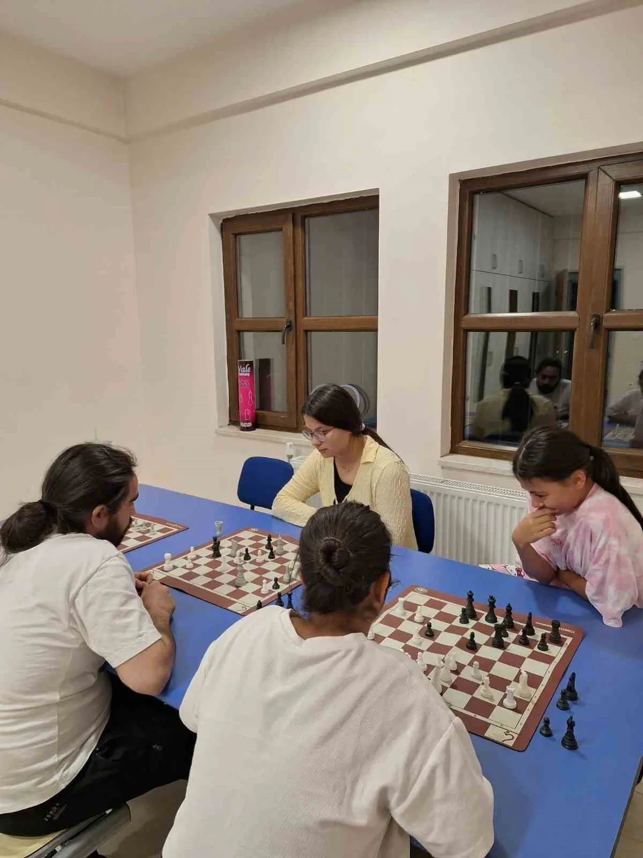 BİLECİK’TE ÇOCUKLARIN YENİ HAMLESİ SATRANÇ OLDU