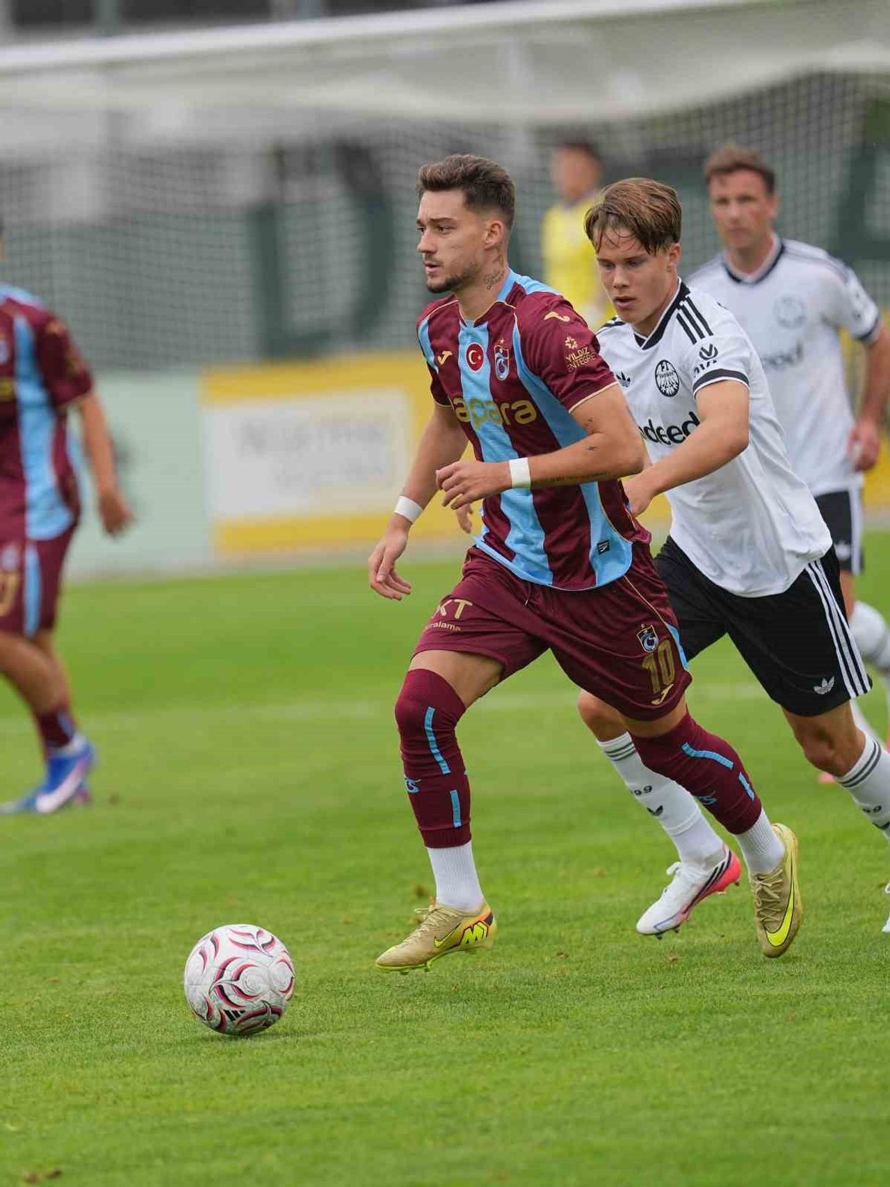 YENİ SEZON HAZIRLIKLARINI AVUSTURYA'DA SÜRDÜREN TRABZONSPOR, HAZIRLIK MAÇINDA ALMANYA BUNDESLİGA...