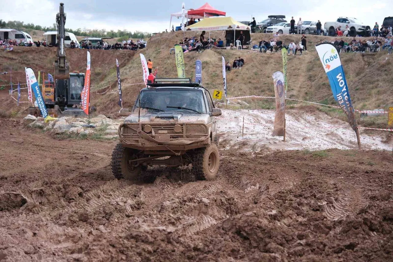 UM BELEDİYESİ’NİN 30 AĞUSTOS ZAFER BAYRAMI ETKİNLİKLERİ KAPSAMINDA DÜZENLEDİĞİ ÇORUM OFF-ROAD...