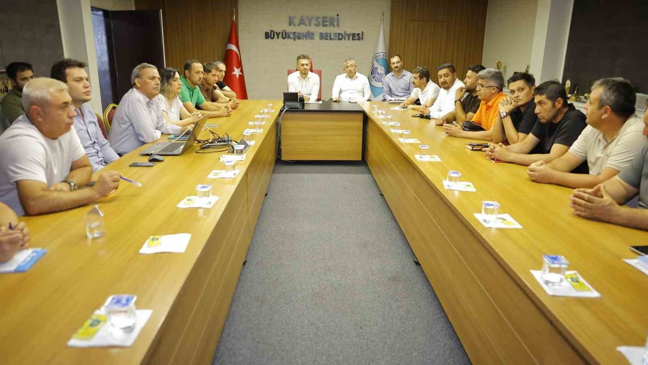 KAYSERİ BÜYÜKŞEHİR BELEDİYESİ TARAFINDAN GELİŞTİRİLEN MUHTARLIK BİLGİ SİSTEMİ İLE MEZARLIK BİLGİ...
