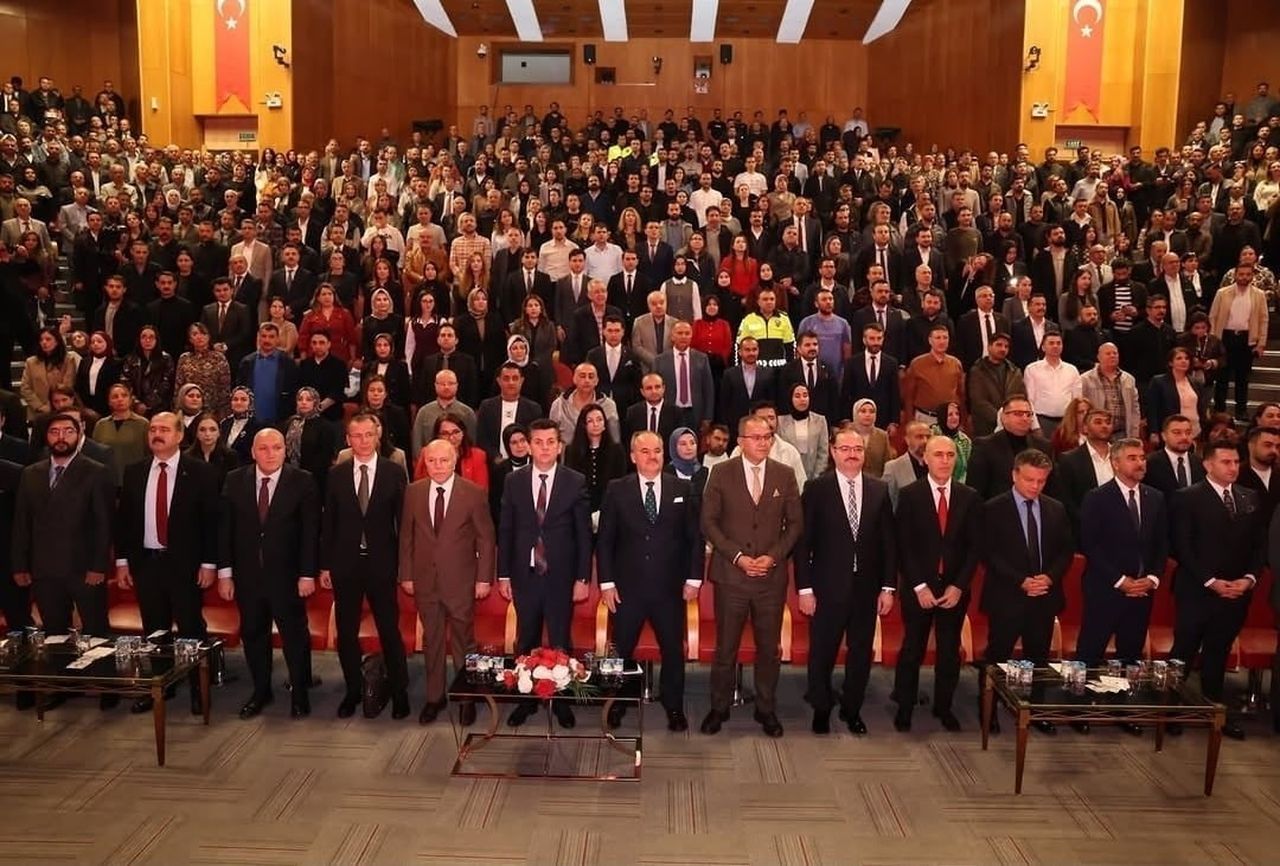ERZURUM BİLİRKİŞİLİK BÖLGE KURULU TARAFINDAN DÜZENLENEN YEMİN TÖRENİNDE YAKLAŞIK 1500 BİLİRKİŞİ...