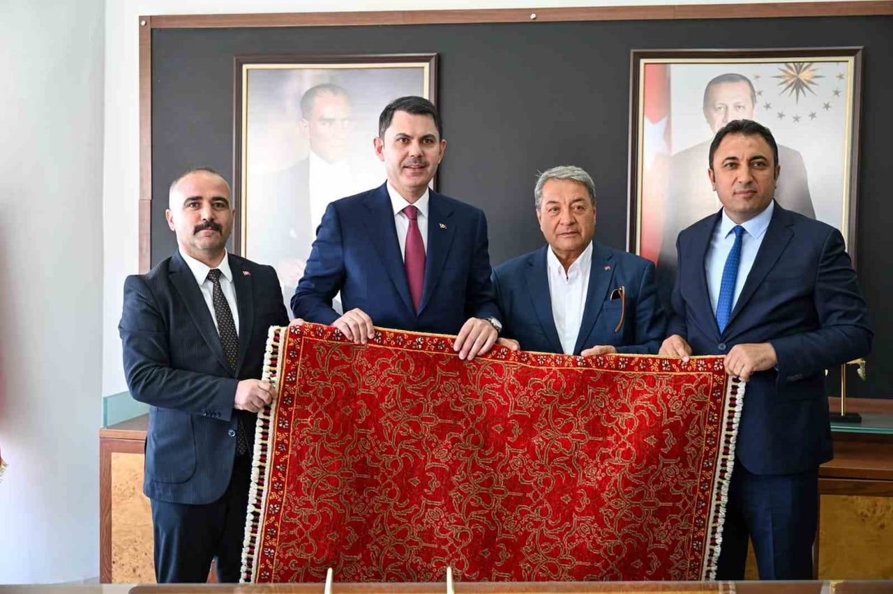 KULUNCAK BELEDİYE BAŞKANI ERHAN CENGİZ'DEN BAKAN KURUM'A TEŞEKKÜR