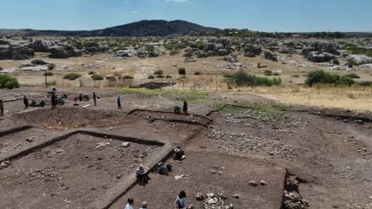 Çayönü Tepesinde 9 bin yıllık madencilik işliği ortaya çıkarıldı