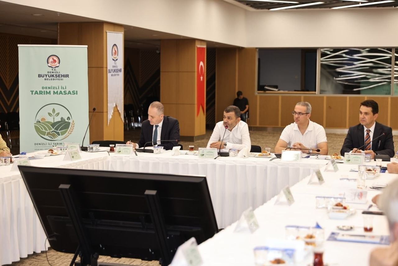 DENİZLİ BÜYÜKŞEHİR BELEDİYESİ ÖNCÜLÜĞÜNDE, KENT TARIMINI GELECEĞE TAŞIMAK, ÜRETİCİNİN SORUNLARINA...