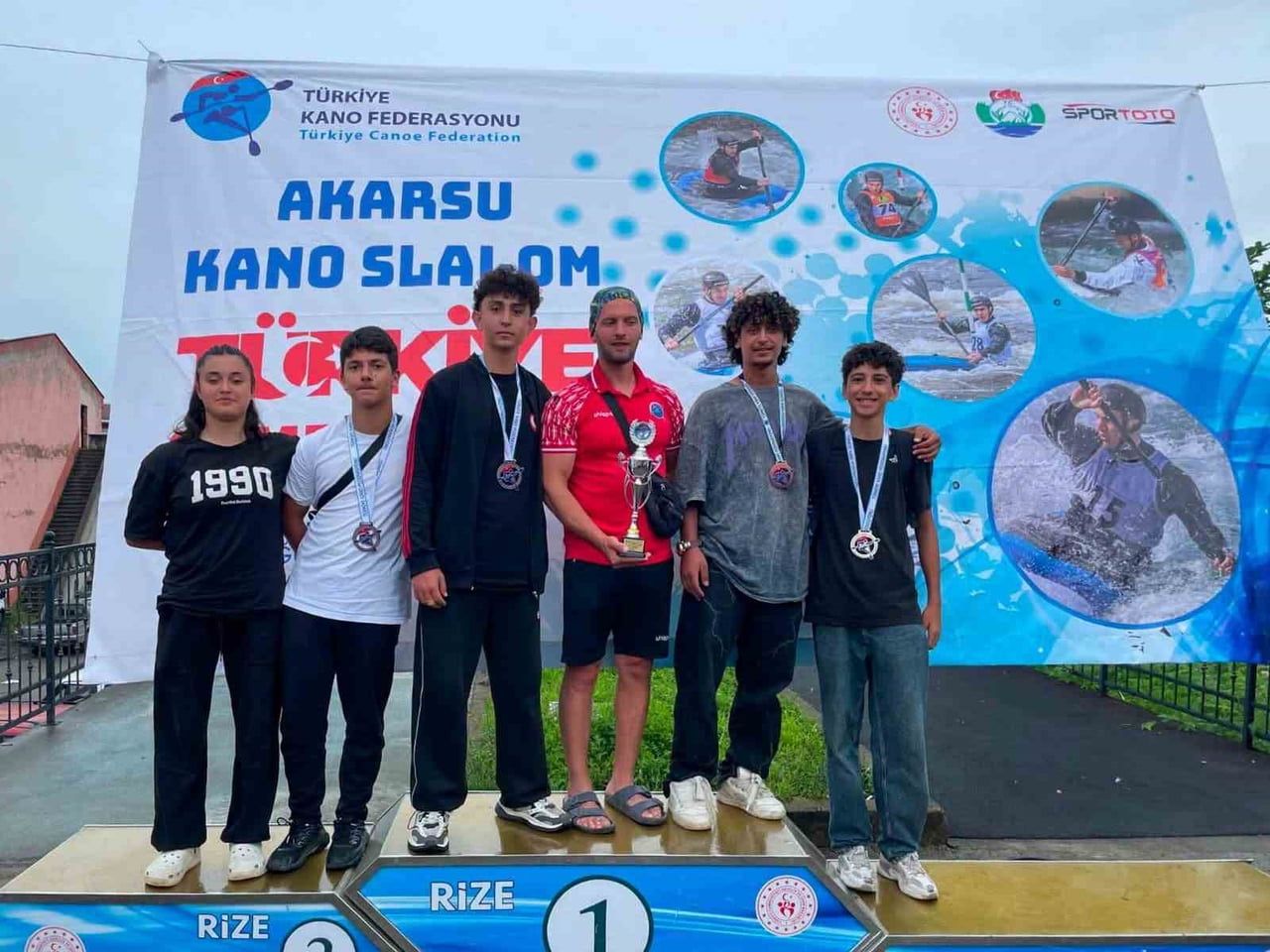 ERZİNCANLI SPORCULARDAN AKARSU SLALOM TÜRKİYE ŞAMPİYONASI’NDA 4 DERECE