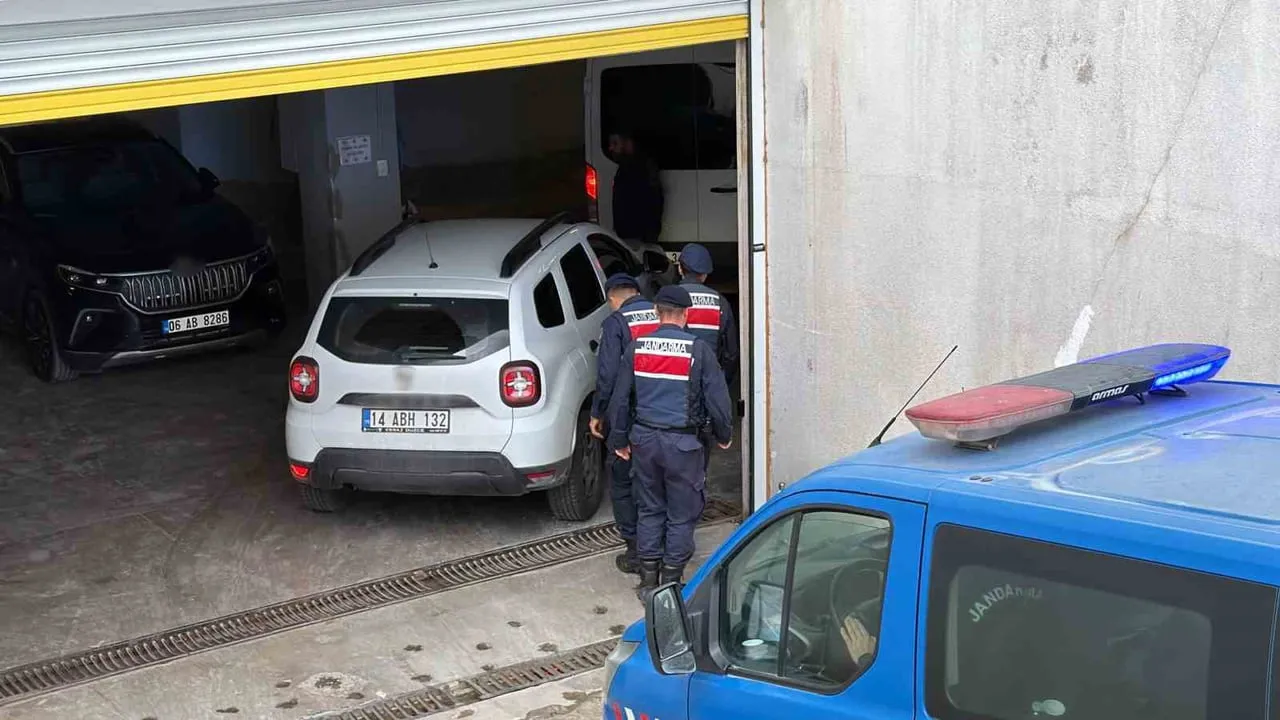 BOLU'DA BELEDİYE KOOPERATİFİNE YÖNELİK YÜRÜTÜLEN 'ZİMMET' VE 'İHALEYE FESAT KARIŞTIRMA'...