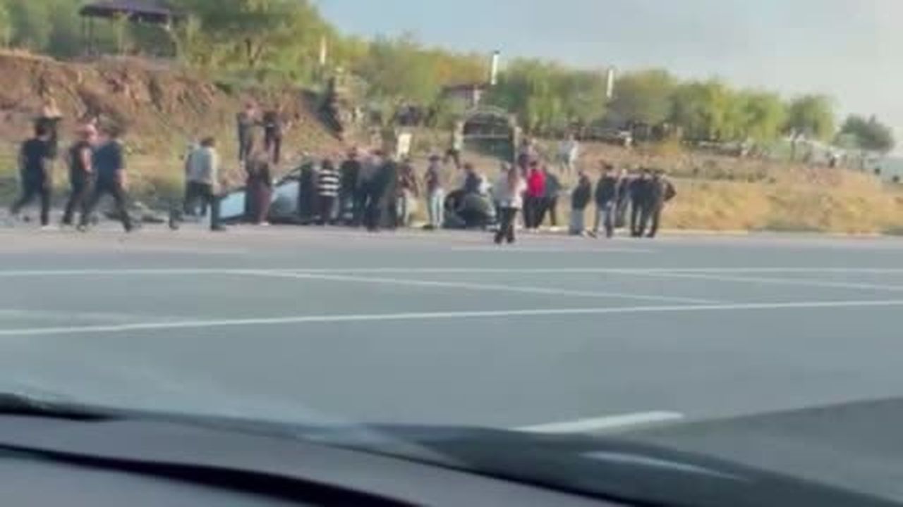 Bingöl'de kaza: 1'i ağır 3 yaralı