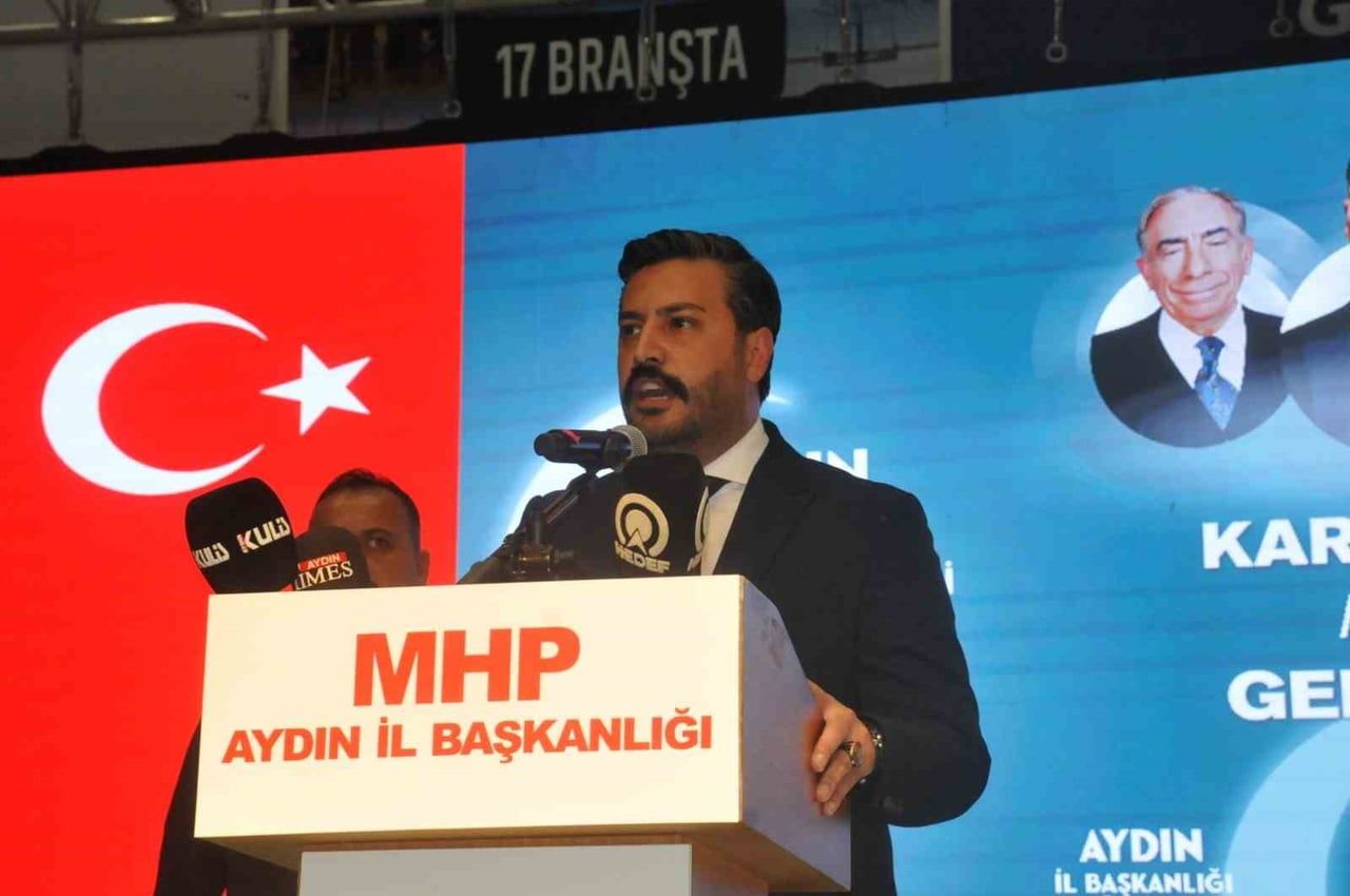 MİLLİYETÇİ HAREKET PARTİSİ (MHP) AYDIN İL BAŞKANLIĞI'NIN 15. OLAĞAN İL KONGRESİ'NDE KONUŞAN İL...