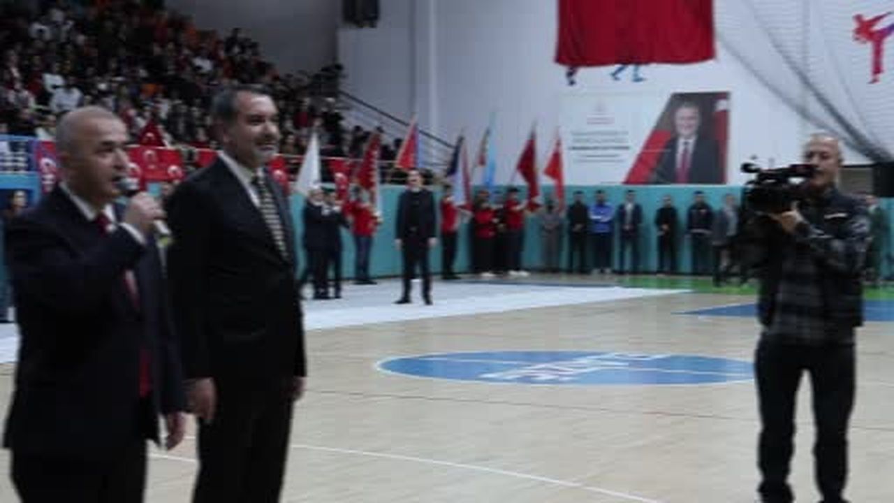 Elazığ'da Cumhuriyet'in 103. yılı coşkuyla kutlandı