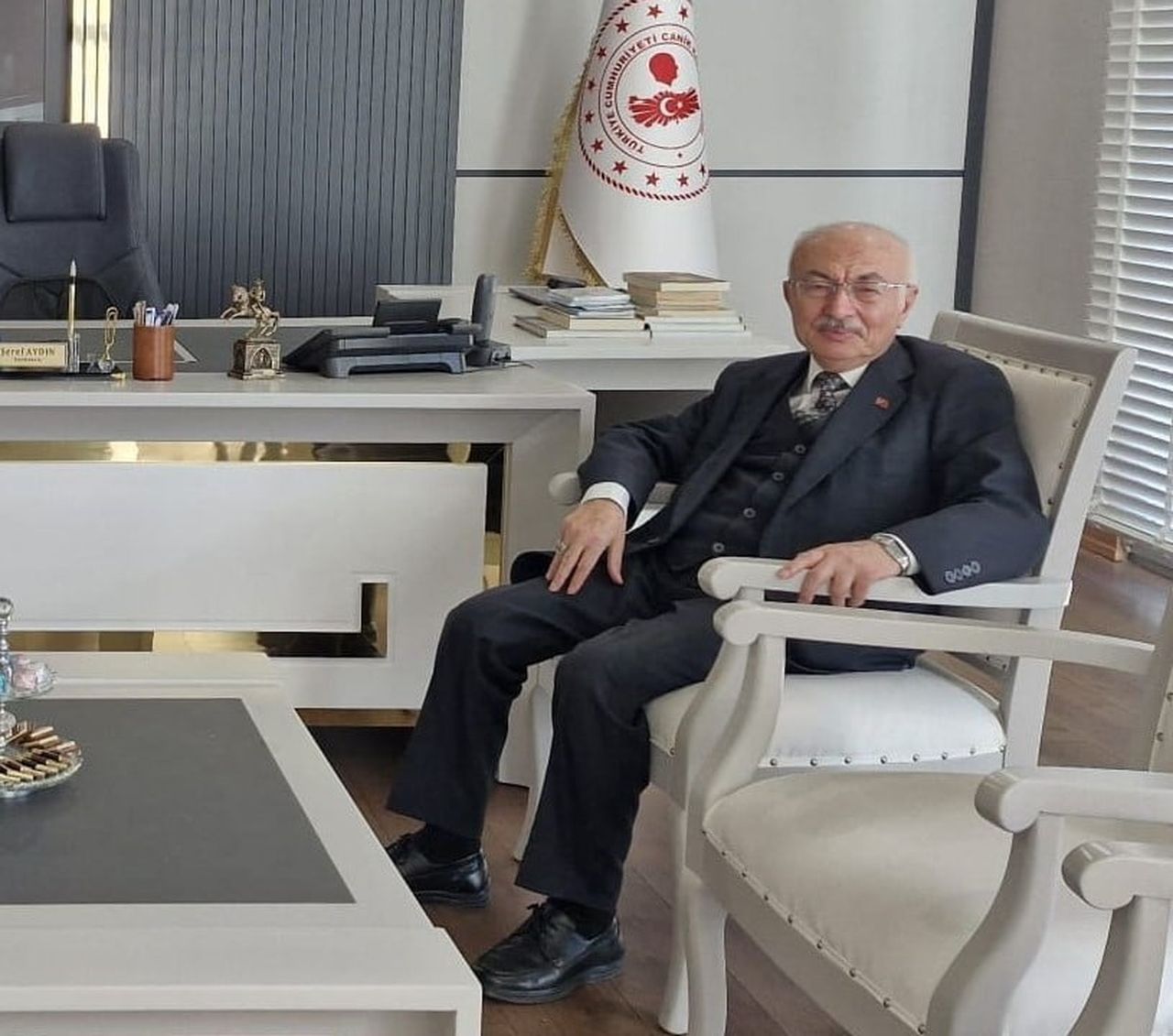 SAMSUN’DA 5 YIL 5 AY BOYUNCA VALİ YARDIMCILIĞI GÖREVİNDE BULUNAN EMİN ÇOLAK, HAYATINI...