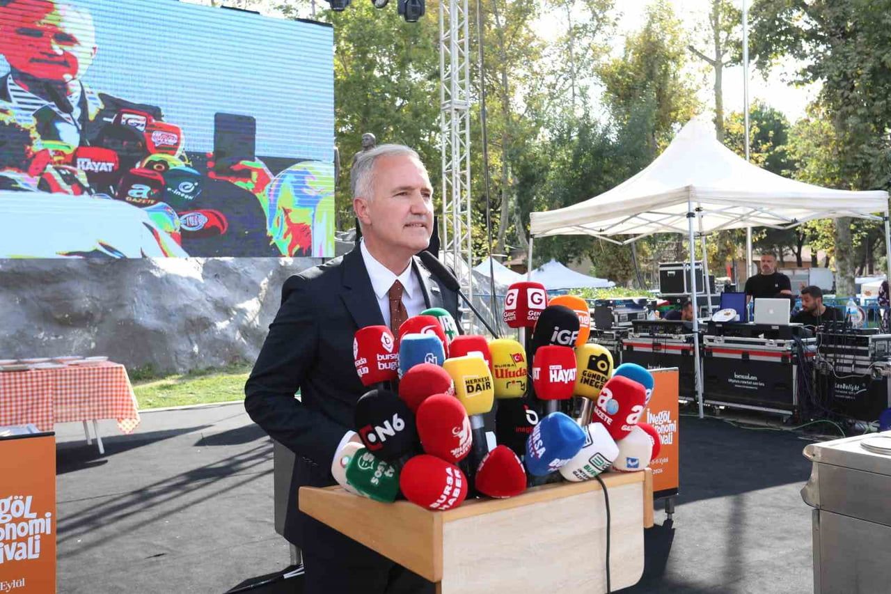 BURSA’NIN ÜRETEN İLÇESİ İNEGÖL’DE 200’Ü AŞKIN YÖRESEL LEZZETLERİN YER ALDIĞI DAMAK ÇATLATAN...