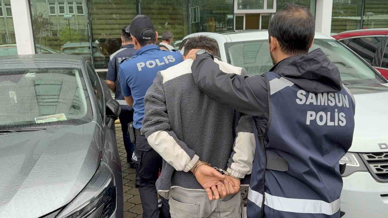 AMASYA’DA YURTTAN KAÇIP KENDİ İSTEKLERİYLE BİNDİKLERİ KAMYONLA SAMSUN’A GELEN İKİ KIZ ÇOCUĞUNUN...