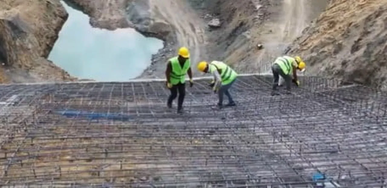 TARIM VE ORMAN BAKANI İBRAHİM YUMAKLI, ERZURUM’UN HORASAN İLÇESİNDE HAYATA GEÇİRİLECEK GEREK...