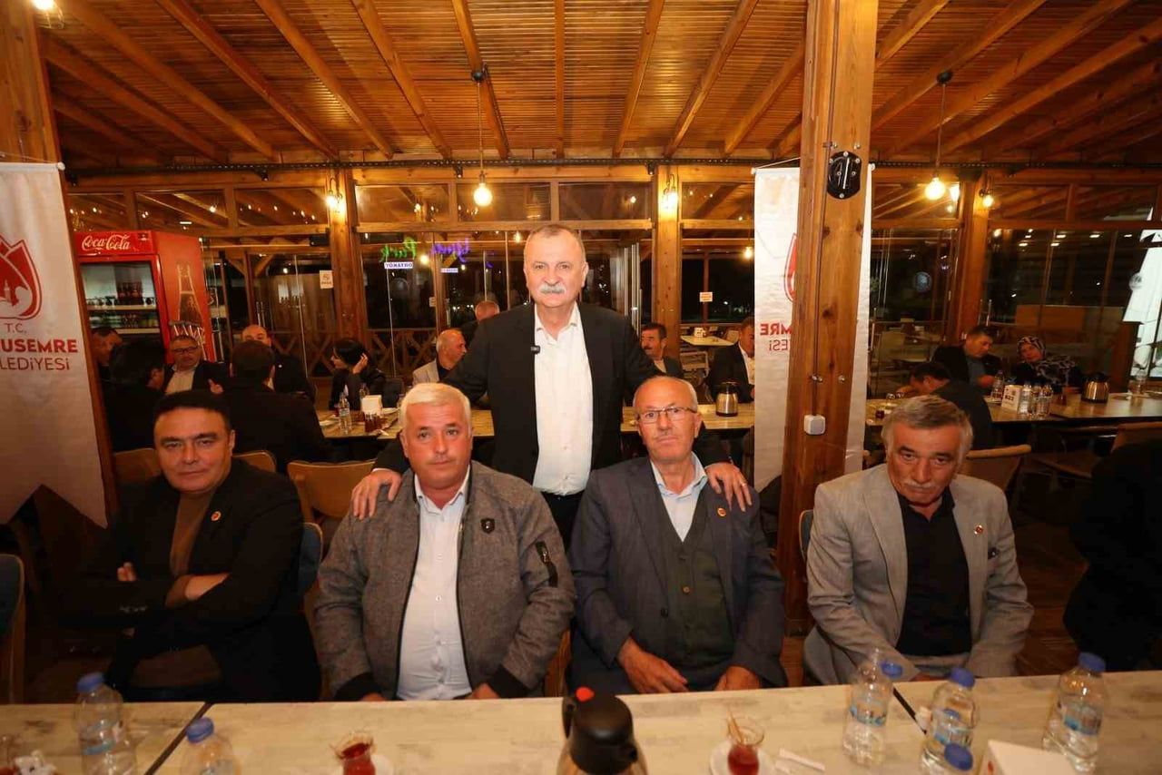 YUNUSEMRE BELEDİYE BAŞKANI SEMİH BALABAN, 19 EKİM MUHTARLAR GÜNÜ DOLAYISIYLA KIRSAL MAHALLE...
