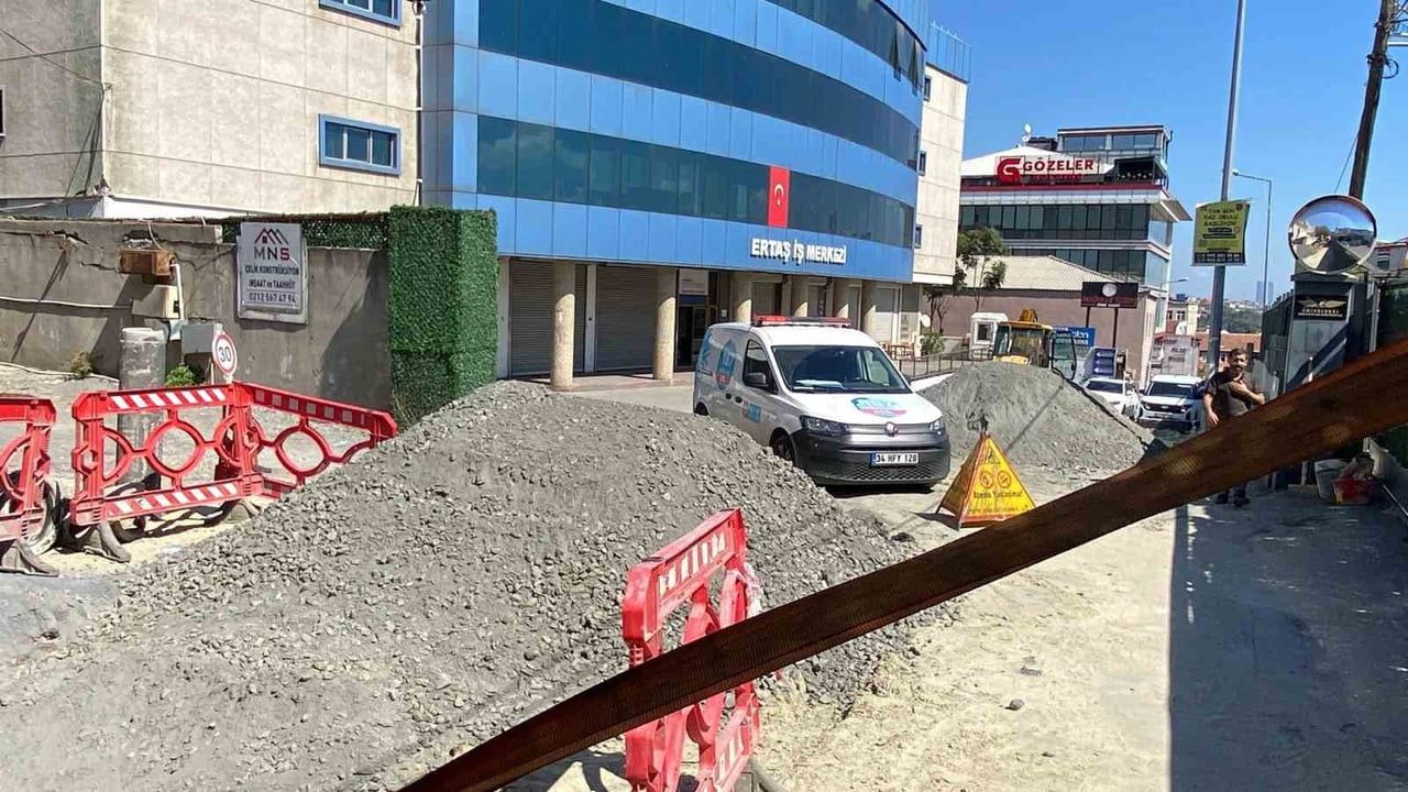 İSKİ EKİPLERİNİN ÇALIŞMASI SIRASINDA DOĞALGAZ HATTI ZARAR GÖRDÜ.