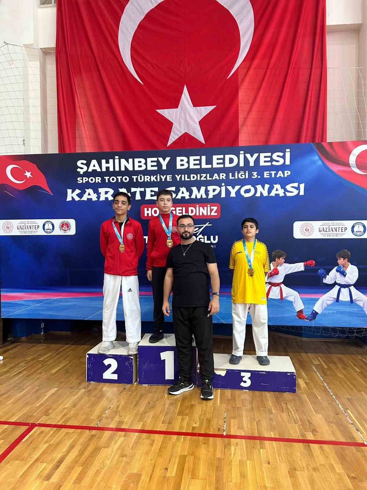 ELAZIĞLI KARATECİLERDEN 6 MADALYA