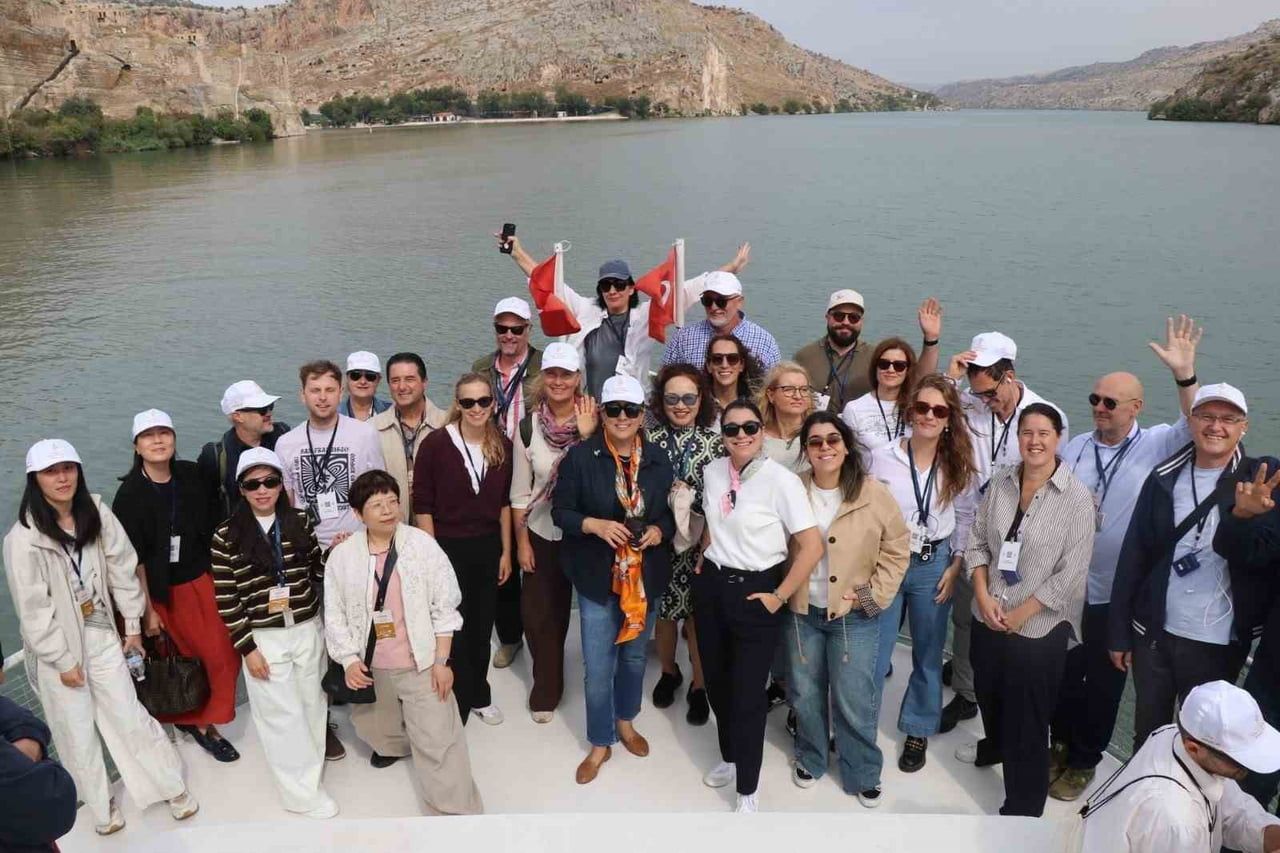 UNESCO HEYETİ, GÜNEYDOĞU ANADOLU'NUN SAKLI CENNETİ OLARAK NİTELENDİRİLEN VE "SAKİN ŞEHİR" UNVANINA...
