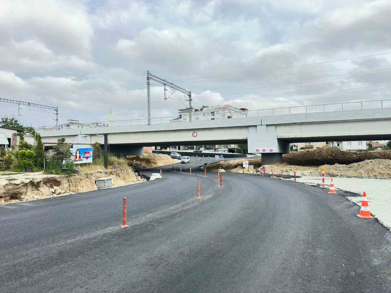 TEKİRDAĞ BÜYÜKŞEHİR BELEDİYESİ'NİN ÇERKEZKÖY KENT MERKEZİNDE TRAFİK YOĞUNLUĞUNU AZALTMAK VE ULAŞIM...
