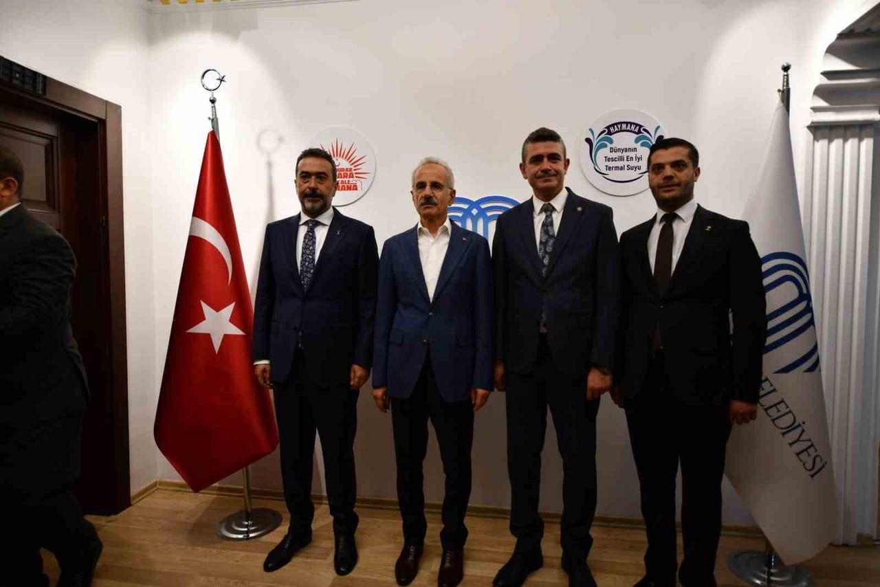 AK PARTİ ANKARA İL BAŞKANI HAKAN HAN ÖZCAN, HAYMANA BELEDİYE BAŞKANI LEVENT KOÇ  AK PARTİ HAYMANA...