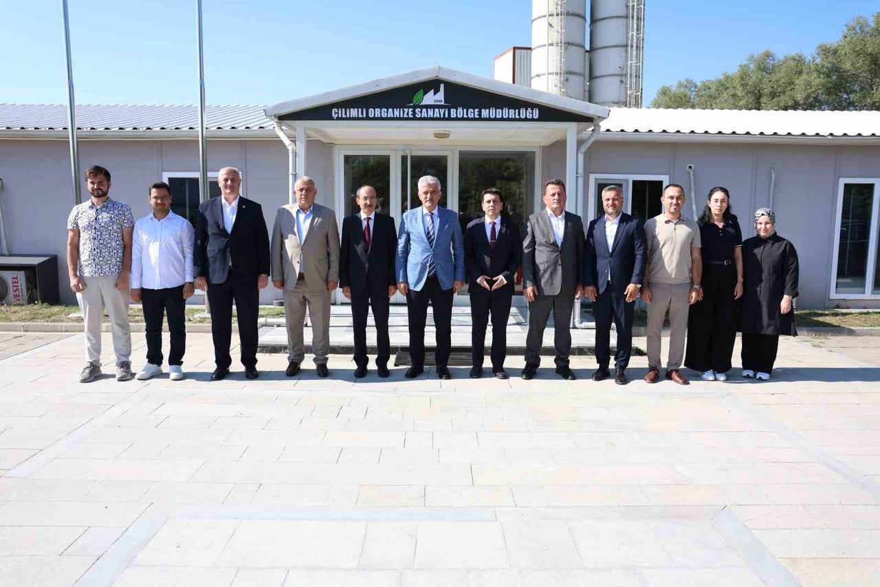 DÜZCE VALİSİ MEHMET MAKAS, ÇİLİMLİ ORGANİZE SANAYİ BÖLGESİ'Nİ ZİYARET EDEREK YÜRÜTÜLEN ÇALIŞMALAR...