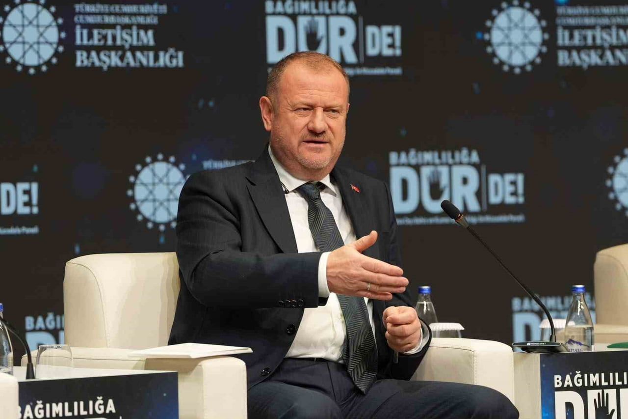 RADYO VE TELEVİZYON ÜST KURULU BAŞKANI MEHMET DANİŞ, KONUŞMA YAPTI.