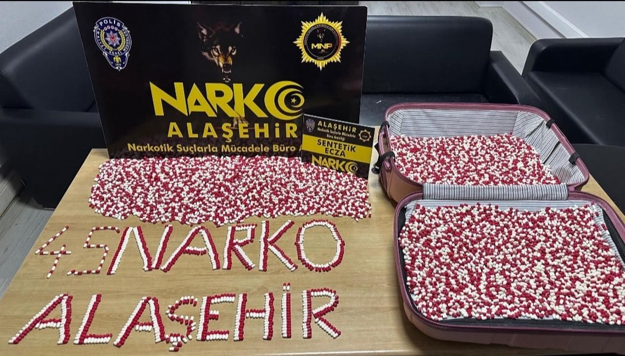 MANİSA’DA UYUŞTURUCUYLA MÜCADELE KAPSAMINDA SON BİR AYDA İL GENELİNDE DÜZENLENEN OPERASYONLARDA 70...