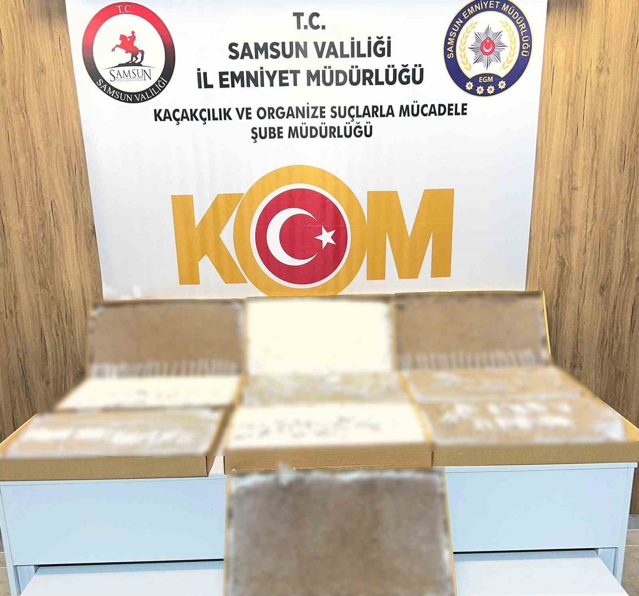 SAMSUN’UN İLKADIM İLÇESİNDE KAÇAKÇILIKLA MÜCADELE KAPSAMINDA DÜZENLENEN OPERASYONDA 40 BİN ADET...