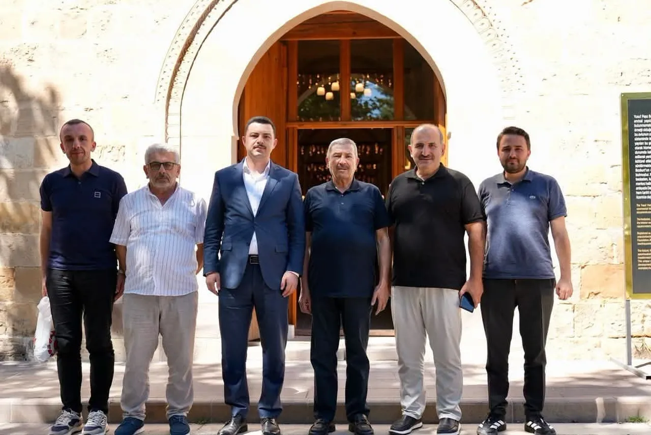 DARENDE’DE TARİH VE KÜLTÜR ÜZERİNE ANLAMLI BULUŞMA