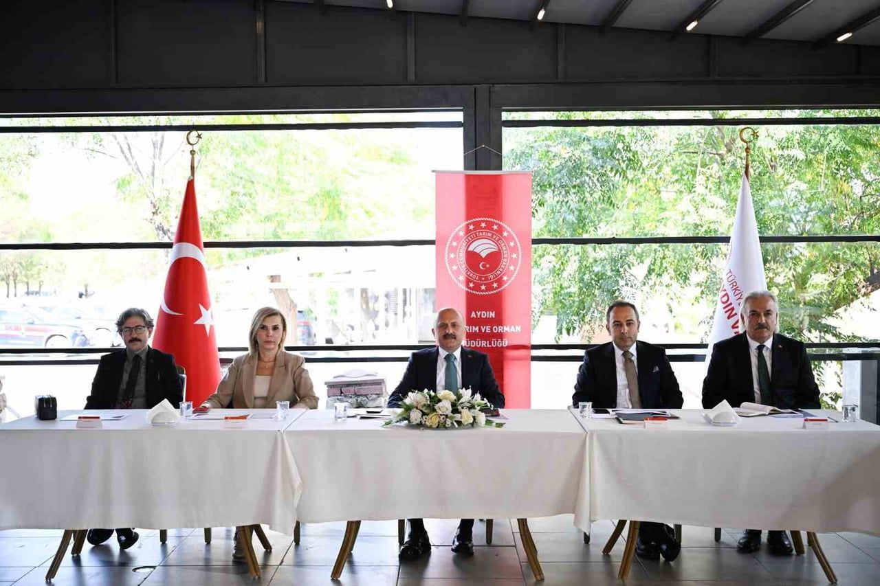 AYDIN, SU ÜRÜNLERİ YETİŞTİRİCİLİĞİNDE 77 BİN 475 TONLUK PROJE KAPASİTESİYLE TÜRKİYE GENELİNDE...