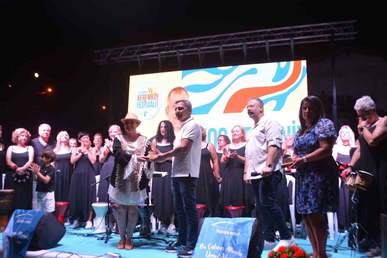 GÖMEÇ’TE 5. ULUSLARARASI KEREMKÖY FESTİVALİ COŞKUYLA SONA ERDİ