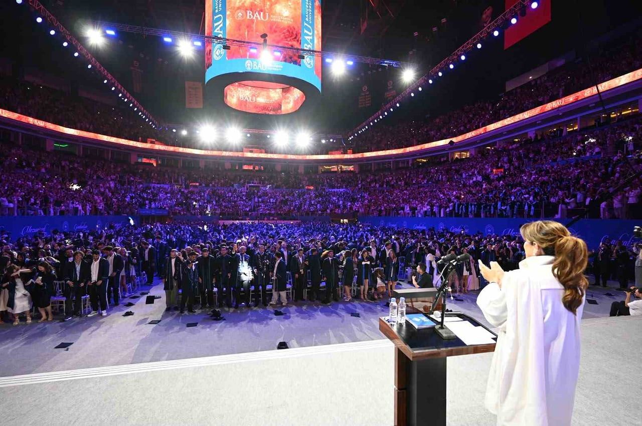 BAHÇEŞEHİR ÜNİVERSİTESİ’NİN, 2025-2026 AKADEMİK YILI MEZUNİYET TÖRENİ, ATAŞEHİR ÜLKER SPOR VE...