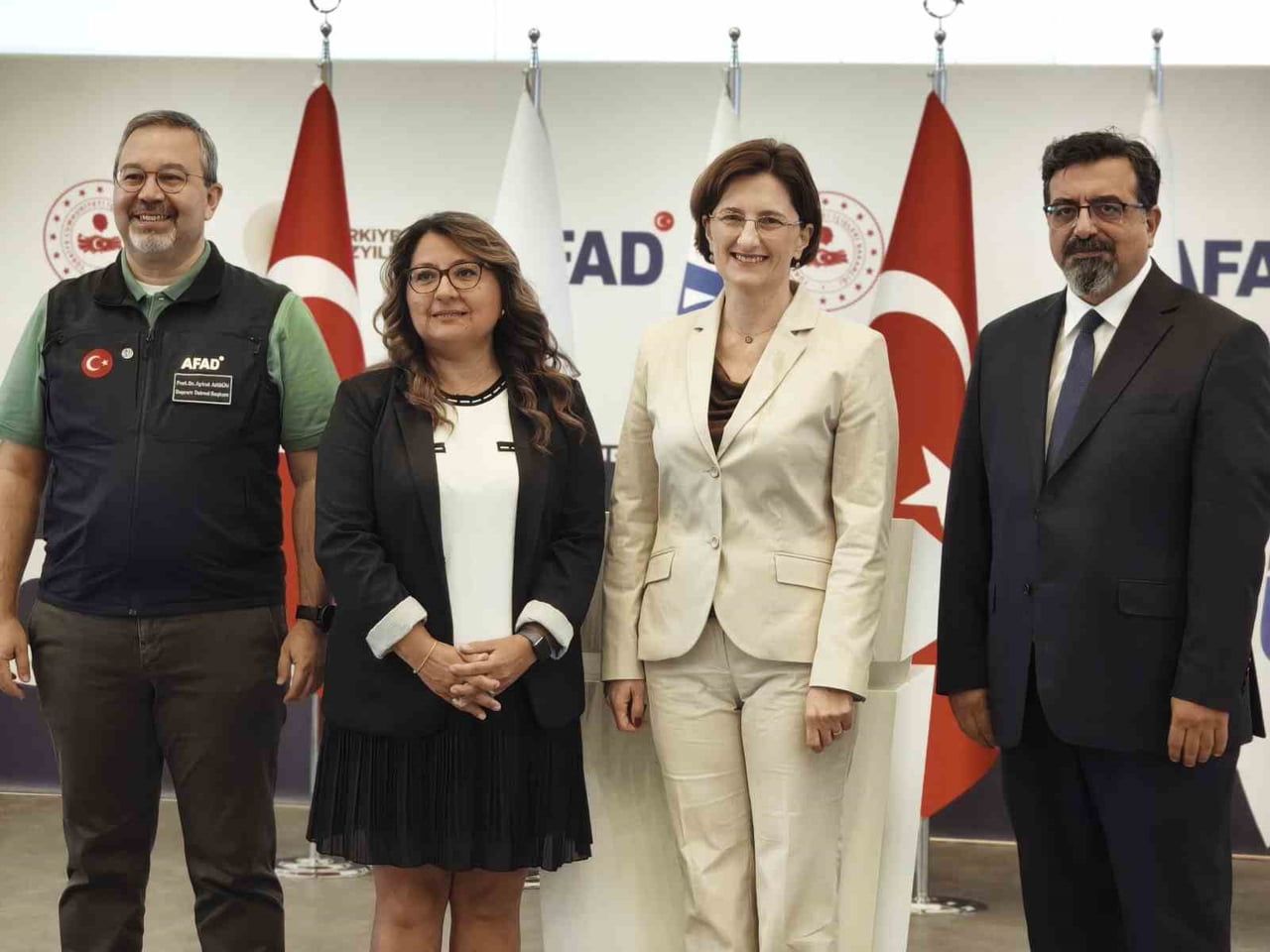 GENEL KURUL ÖNCESİNDE, ORGANİZASYONUN KAMUOYUNA DUYURULMASI AMACIYLA AFAD DEPREM DAİRESİ BAŞKANI...