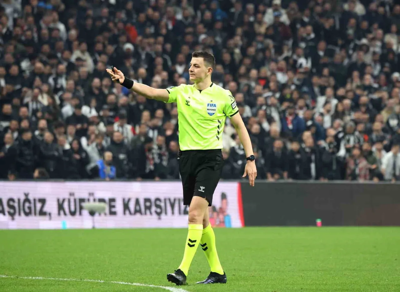 TFF 1. LİG'İN 5. HAFTASINDA FATİH KARAGÜMRÜK İLE KAYSERİSPOR ARASINDA 02 EYLÜL ÇARŞAMBA GÜNÜ...